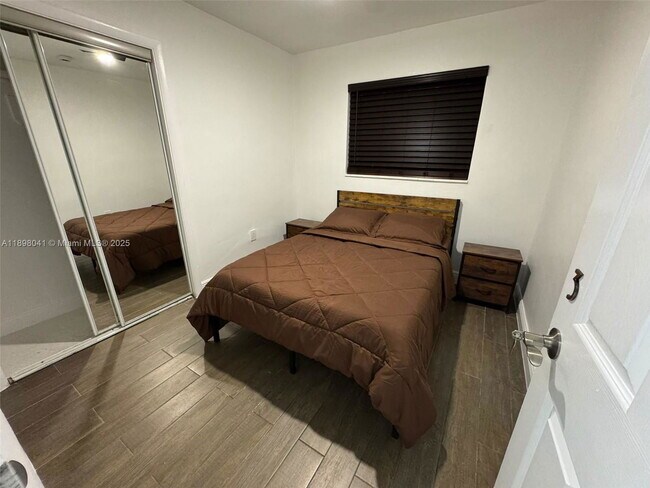 Building Photo - 256 NW 82nd Terrace