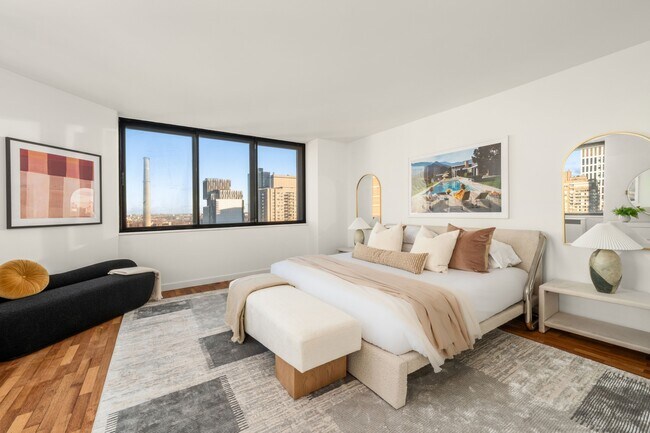 Building Photo - 330 E 75th St