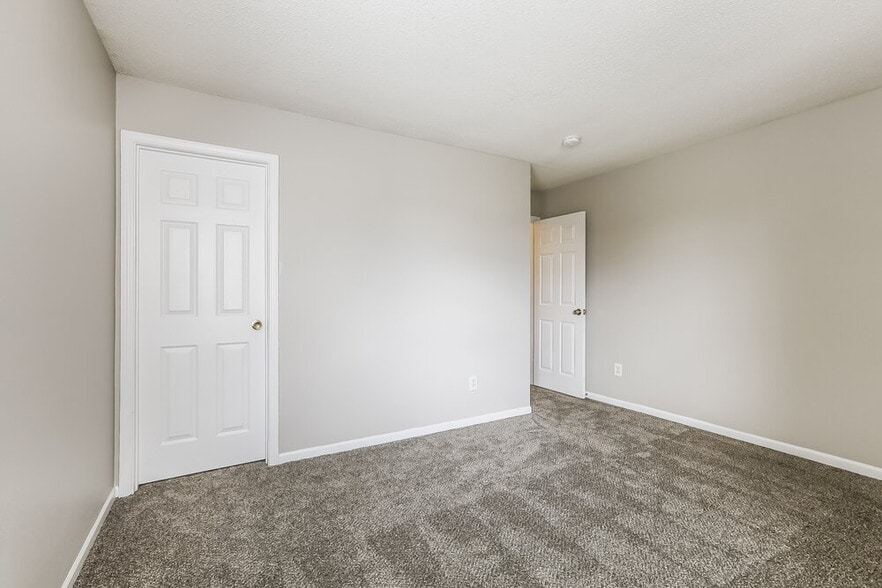 Building Photo - 8010 Whitaker Valley Blvd