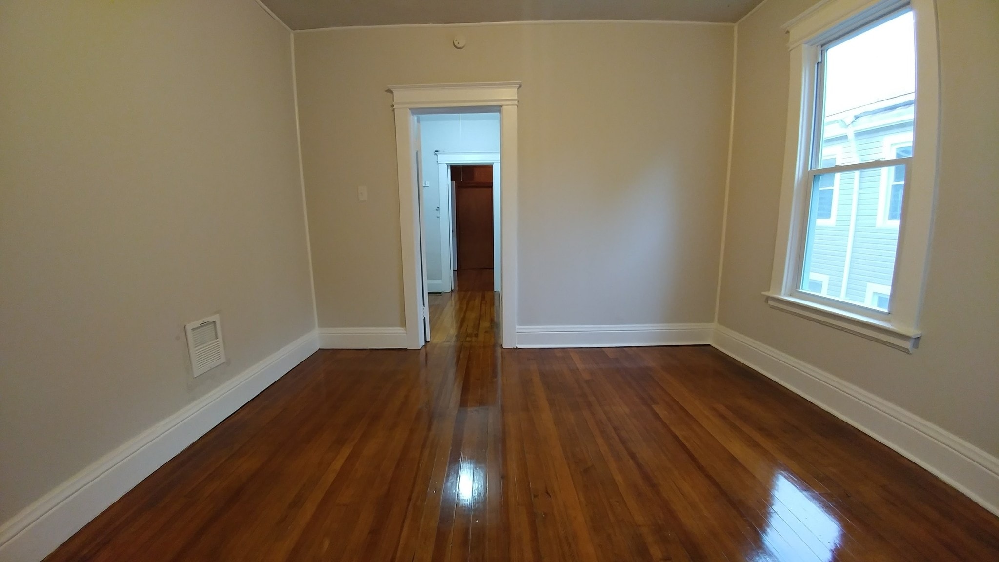 Building Photo - 112 Wall St