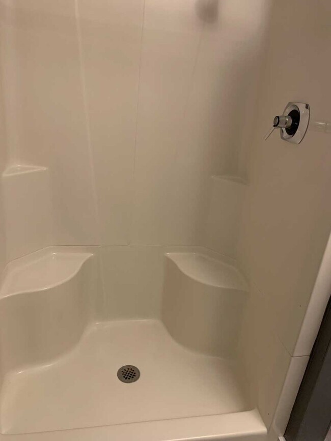 Building Photo - 415 W Front St