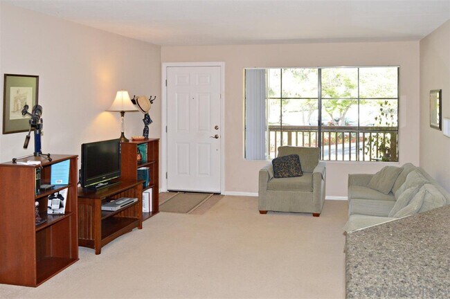 Building Photo - 3877 Pell Pl