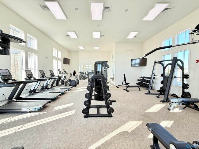 Building Photo - 190 Kearny St