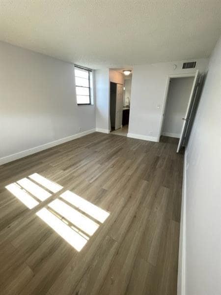 Building Photo - 3100 N Pine Island Rd