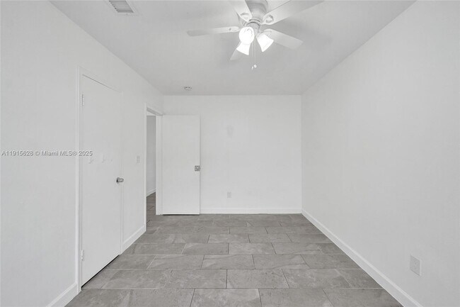 Building Photo - 6283 Sherman St