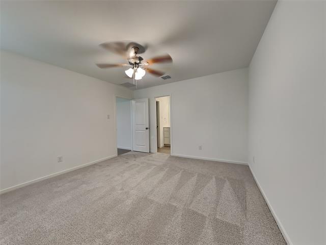 Building Photo - 1620 Parlier St