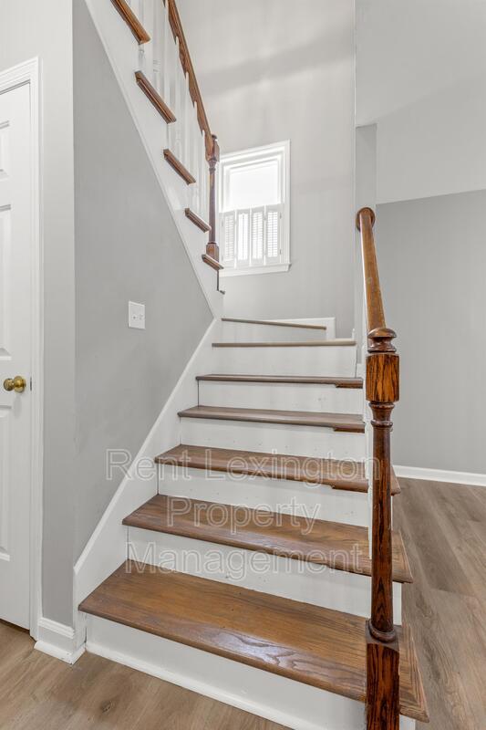 Building Photo - 4589 Fieldmoor Dr