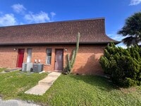 Building Photo - 3818 Overlook Dr