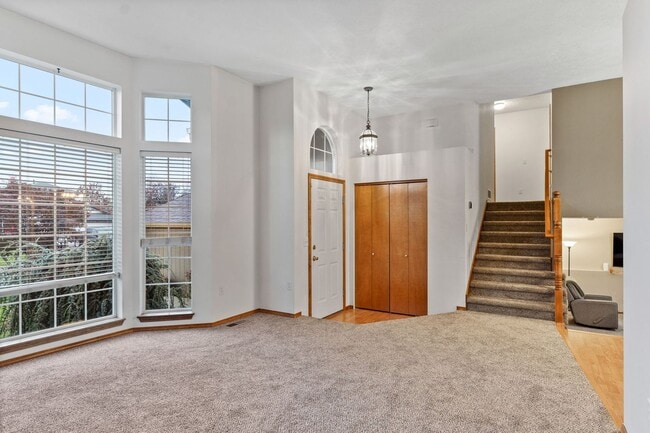 Building Photo - Beautifully done 3 bed 3 bath home in Greenacres/liberty lake area