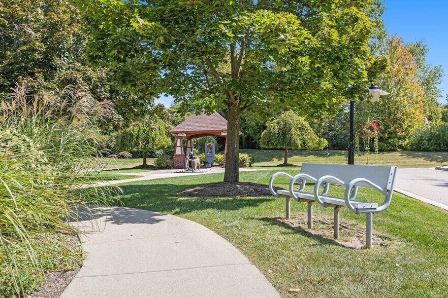 Building Photo - 331 Scio Village Ct