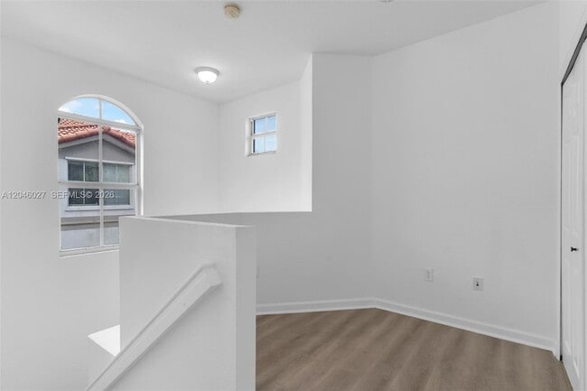 Building Photo - 8165 NW 108th Ave