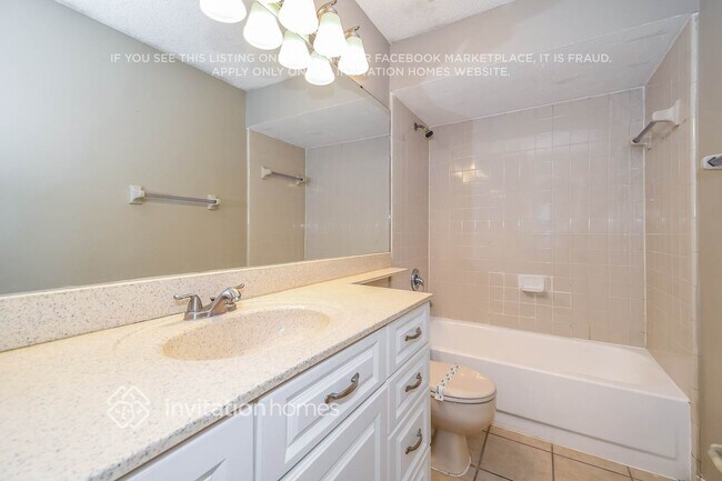 Building Photo - 8104 Kilwinning Ln