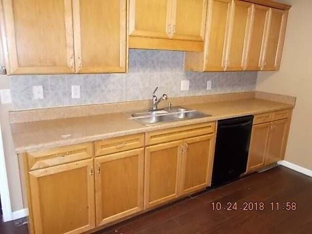 Building Photo - 306 Country Glen Ct