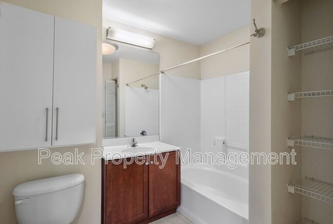 Building Photo - 306 N 26th St