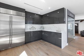 Building Photo - 18721 Hatteras St