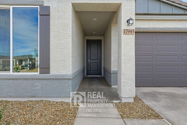 Building Photo - 17945 W Sand Hls Dr