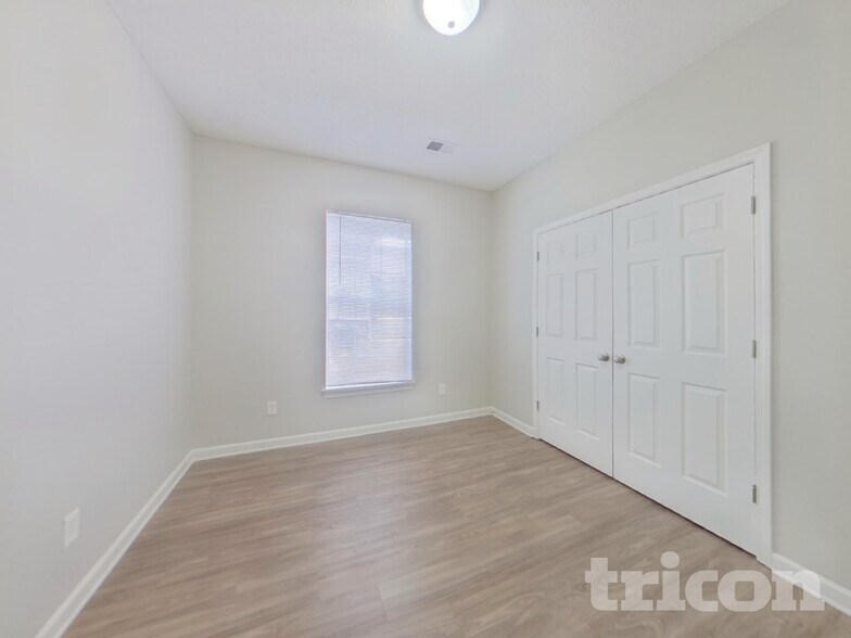 Building Photo - 207 Bolette Ln