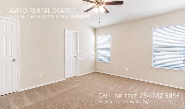 Building Photo - 5819 Ambrose Cir