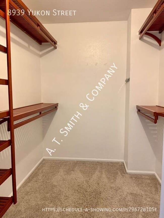 Building Photo - 8939 Yukon St