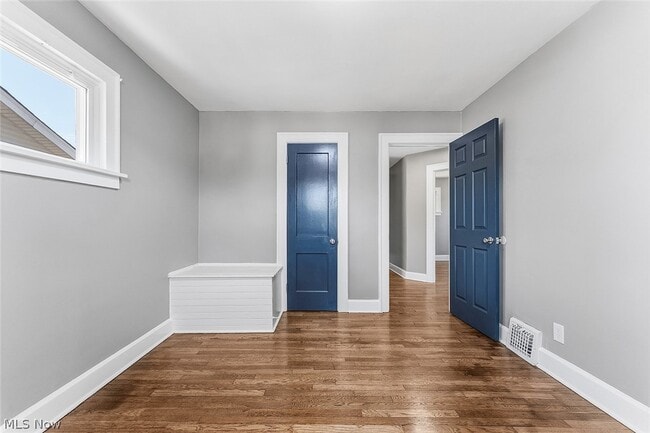 Building Photo - 3790 W 116th St
