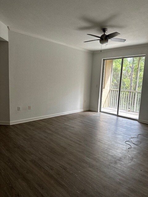 Building Photo - 435 S Villa San Marco Dr