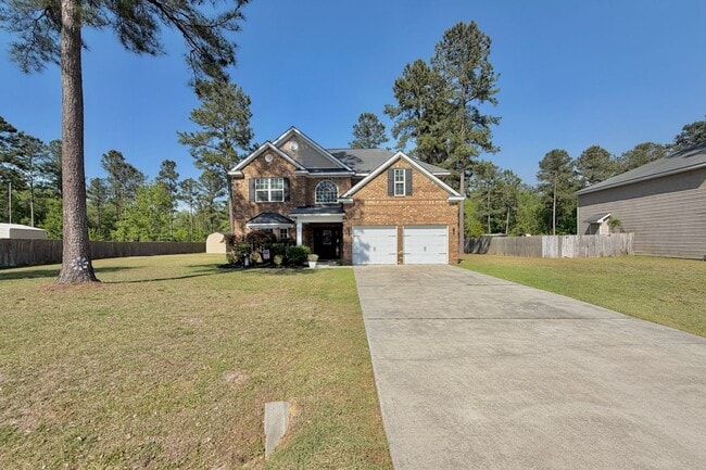 Building Photo - 470 Briarcrest Dr NE