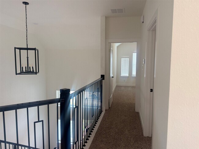 Building Photo - 2318 Garden Arbor Ln