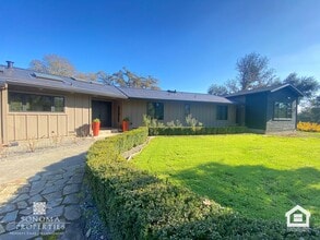 Building Photo - Stunning 4 Bedroom / 2 Bathroom Home Surrounded by Vineyards & Breathtaking Views