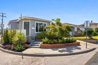 Building Photo - $3,699- Charming 2BR/1BA Home Near SDSU – ...