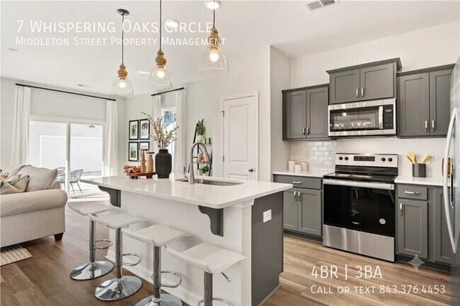 Building Photo - 7 Whispering Oaks Cir