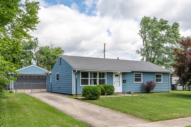 Building Photo - 5347 Haverfield Rd