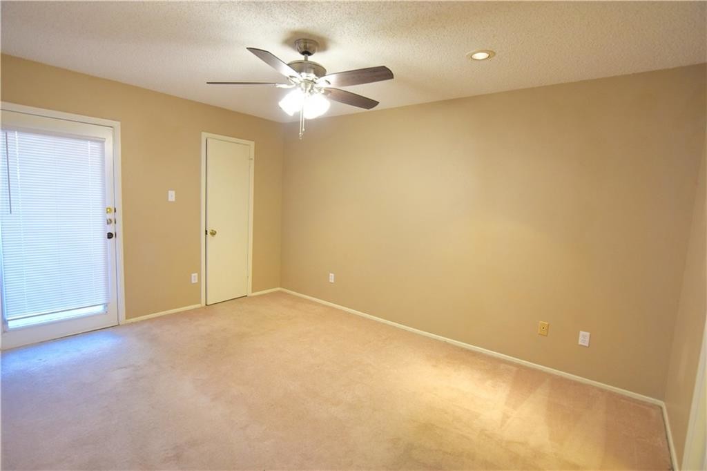 Downstairs Bedroom - 1748 Ohlen Rd