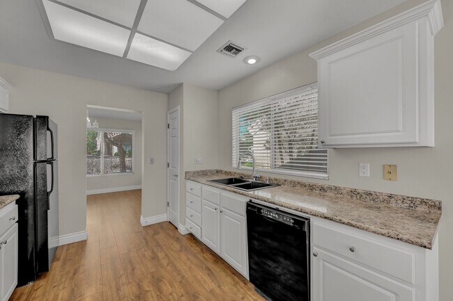 Building Photo - 55+ Age Restricted Sun City Summerlin! 2 BED + 2 BATH + 2 CAR GARAGE!