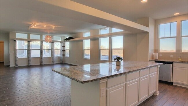 Building Photo - 1653 Arbor Knot Dr