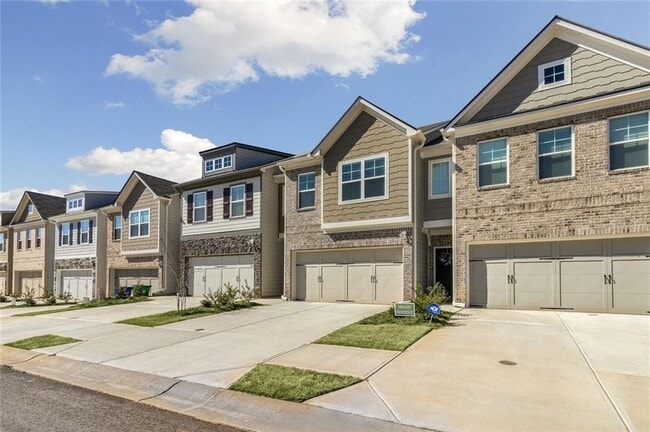 Building Photo - 2176 Flying Spur Dr