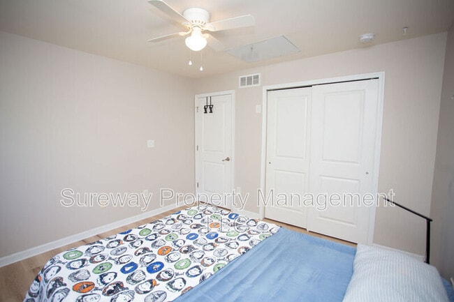 Building Photo - 6 Regency Ct