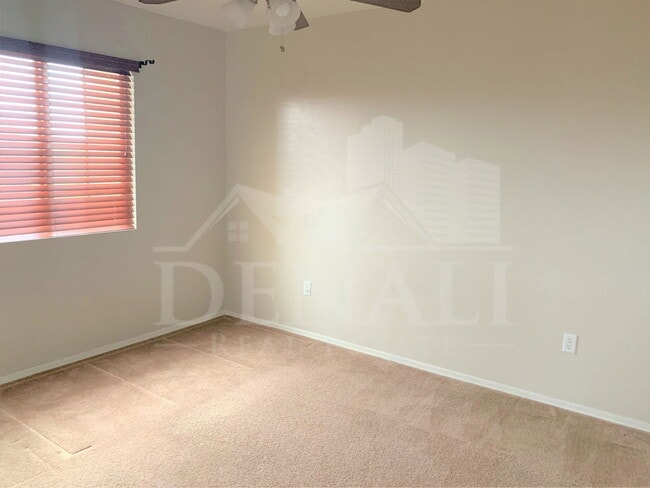 Building Photo - 14334 S Via Gualda