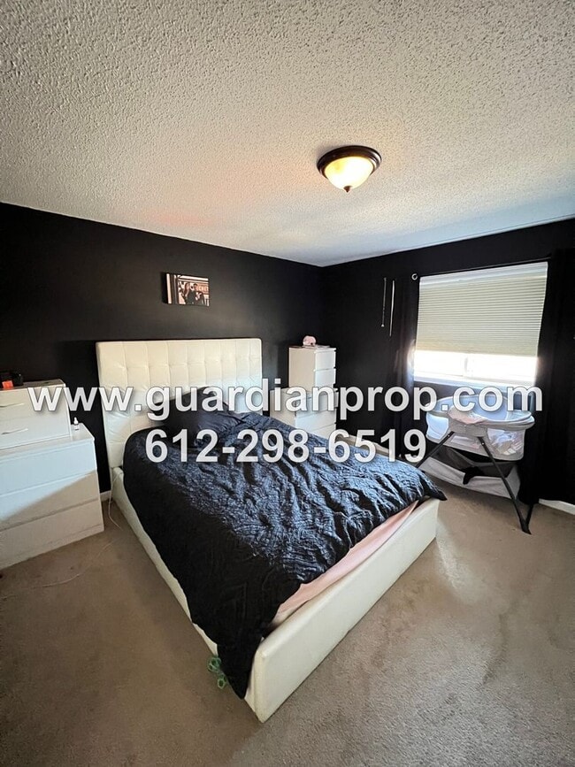 Building Photo - 2016 Built House on Corner Lot Available Now, Open Floor Plan, Finished Lower Level, Master Suite