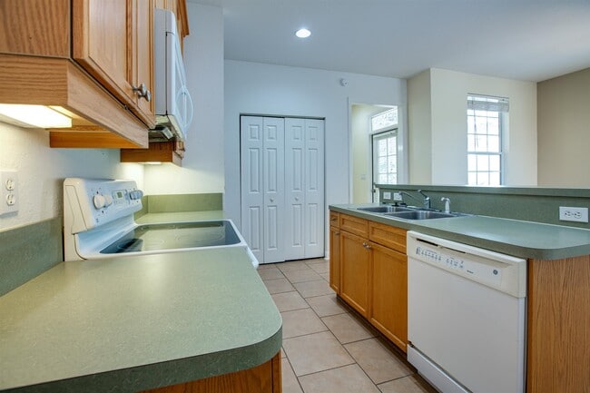 Building Photo - 4266 Park Crossing Tr
