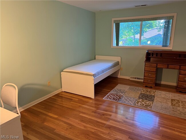 Building Photo - 2455 Buckhurst Dr