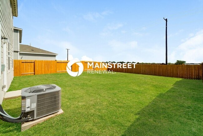 Building Photo - 3 Bedroom Pet-Friendly Home in New Braunfe...