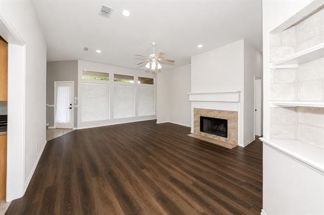 Building Photo - 2230 Park Hurst Dr
