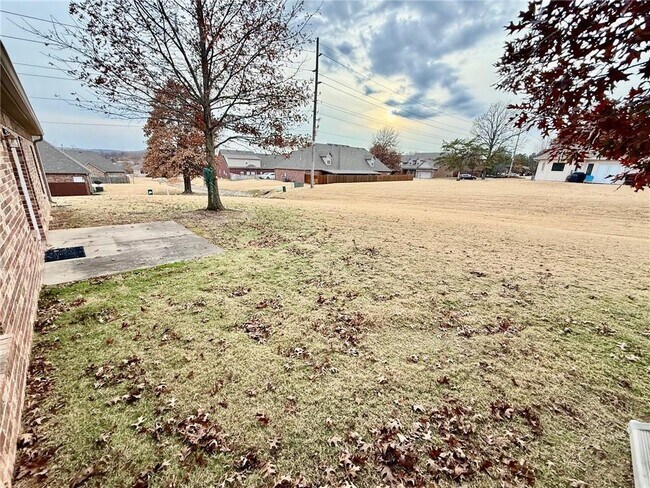 Building Photo - 4221 Zion Valley Dr