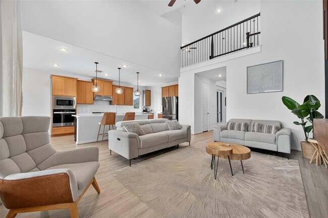 Building Photo - 21206 Rabbitbrush Ct