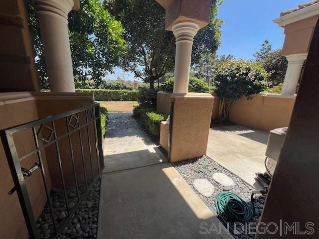 Building Photo - 7105 Calabria Ct