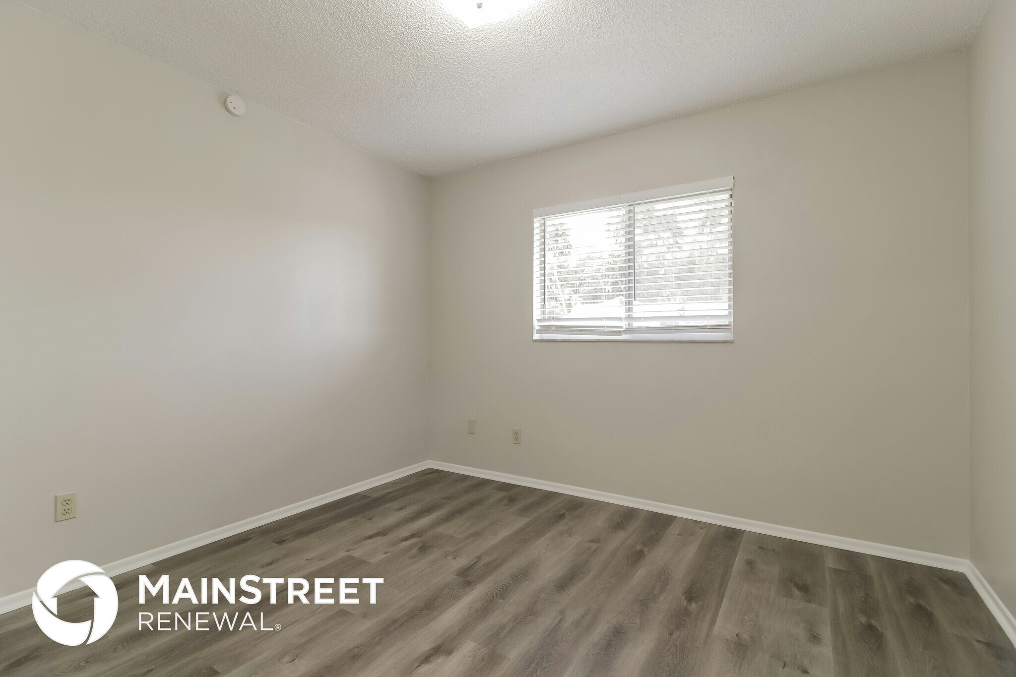 Building Photo - 2395 Florida Ave