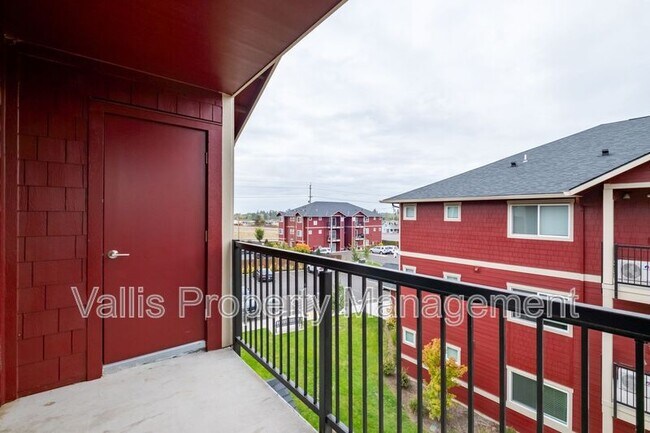 Building Photo - 13001 S Crompton Lane