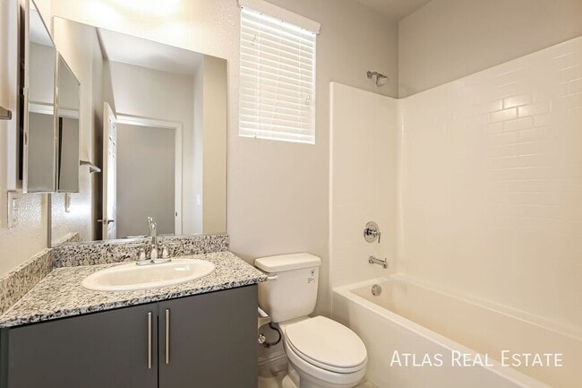 Building Photo - 1625 Guyot Ct