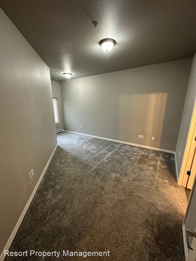 Building Photo - 3 br, 2 bath House - 310 Promenade Loop #107