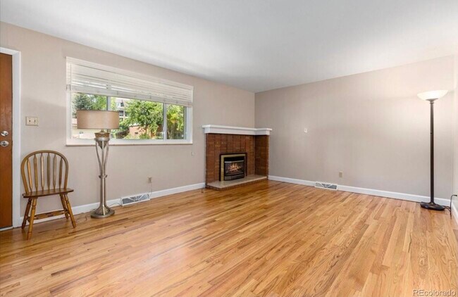 Main living fireplace - 6836 Brentwood St